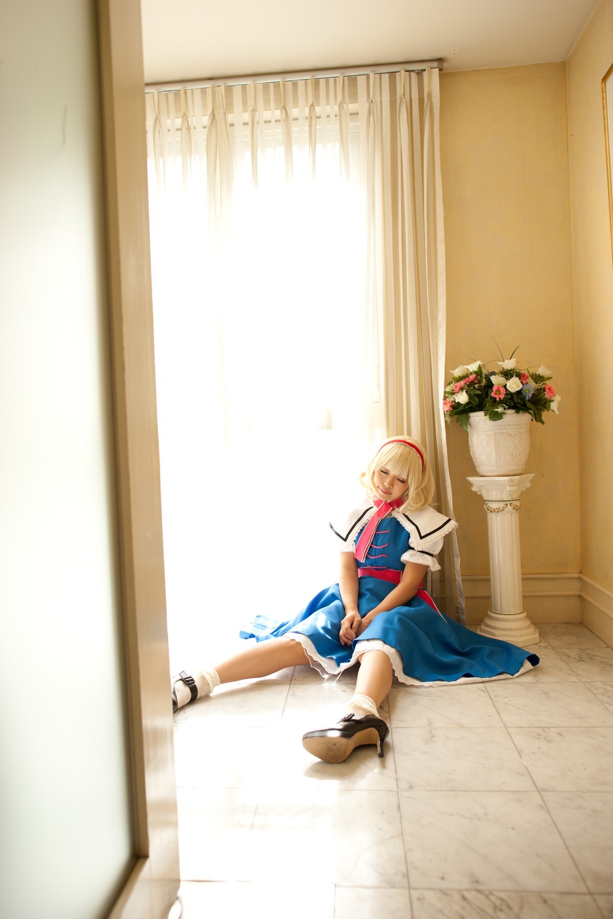 [Cosplay] New Touhou Project Cosplay  Hottest Alice Margatroid ever